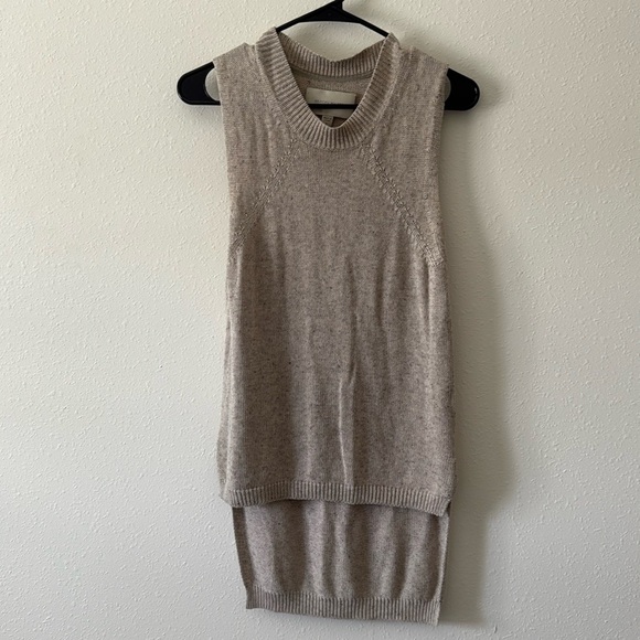 Brochu Walker Beige Knit Top high low sleeveless - Picture 1 of 3